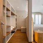 Hotel Hi - Lakeview Pool
