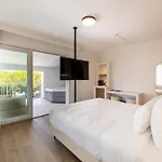Hi - Lakeview Pool Hotel Sirmione