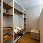 Hi - Lakeview Pool Hotel 3*