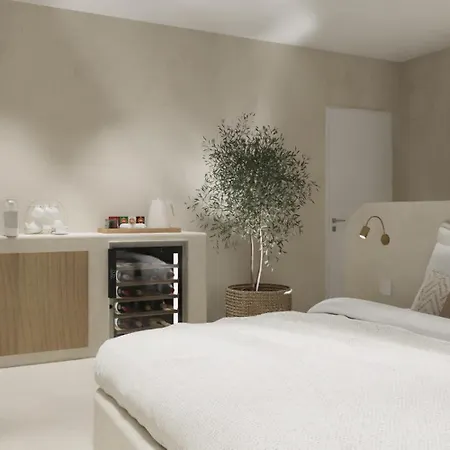 Hi - Lakeview Pool Hotel 3*
