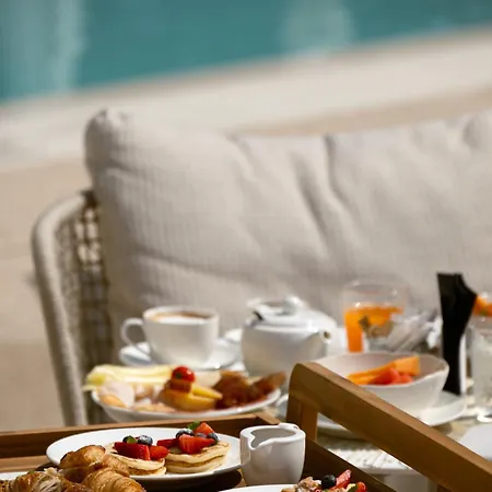 Hotel Hi - Lakeview Pool Sirmione