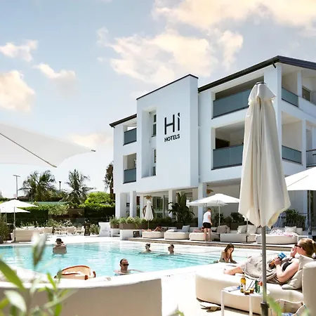 Hi - Lakeview Pool Hotel