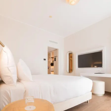 Hotel Hi - Lakeview Pool 3*